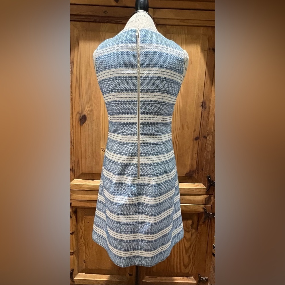 NWOT Tommy Hilfiger Women's Stitch Stripe Shift Dress size 6 Gold Back Zipper - Picture 2 of 10
